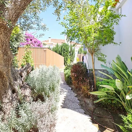 Santa Joana Apartment